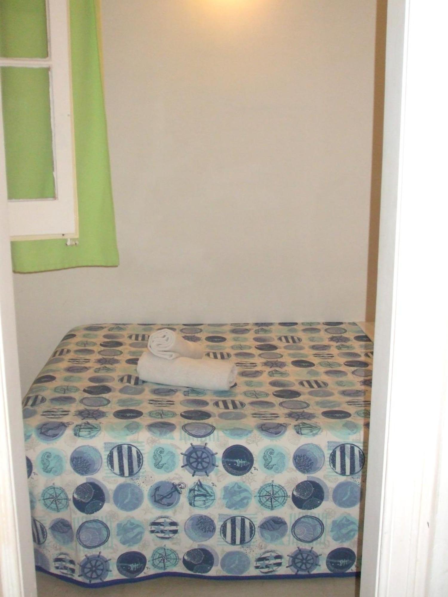 Hostal Felipe 2 Barcelona Room photo